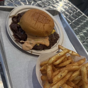 Ted's Burgers - Pop-Up Restaurants Near Me - Miami, Florida Ted's Burgers - Pop-Up Restaurants Near Me - Miami, Florida