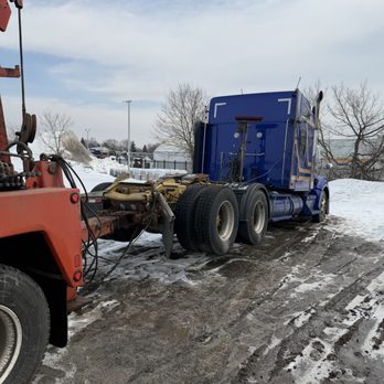 Remorquage Flex - Heavy duty towing, Remorquage camions lourd - Towing Near Me Remorquage Flex - Heavy duty towing, Remorquage camions lourd - Towing Near Me