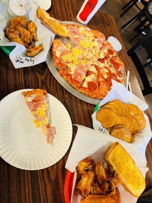 Boulevard Pizza by null