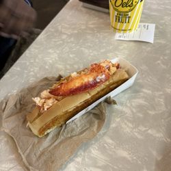Yankee Boy - Lobster roll