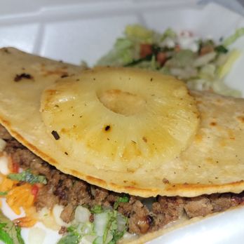 Huaraches Moroleon - Mexican Near Me - Urbana, Illinois