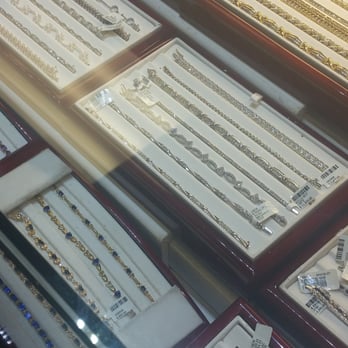 Berilian Jewelers - Look at all their beautiful diamonds! - Jewelry Near Me - Folsom, California