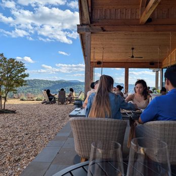 Crimson Lane Vineyards - Wineries Near Me - Linden, Virginia Crimson Lane Vineyards - Wineries Near Me - Linden, Virginia