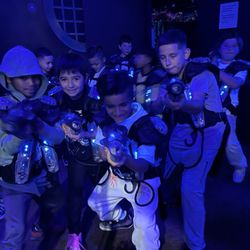 Sector 19 - Laser tag 25+ kids !
