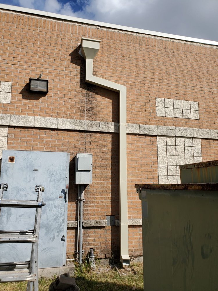 Slide of Reyes Roofing