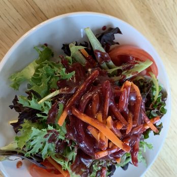Testa's Bar & Grill - House salad with blueberry vinaigrette - Seafood Near Me - Bar Harbor, Maine Testa's Bar & Grill - House salad with blueberry vinaigrette - Seafood Near Me - Bar Harbor, Maine