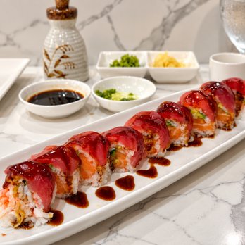 Sushi Sakana - Roll - Sushi Bars Near Me - Plano, Texas
