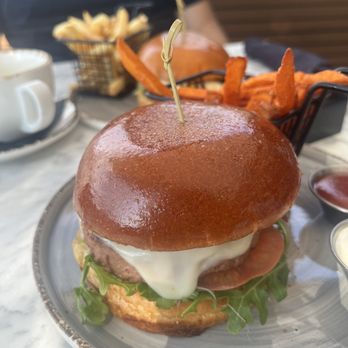 The Corner - Beyond burger - Breakfast & Brunch Near Me - Glendale, California