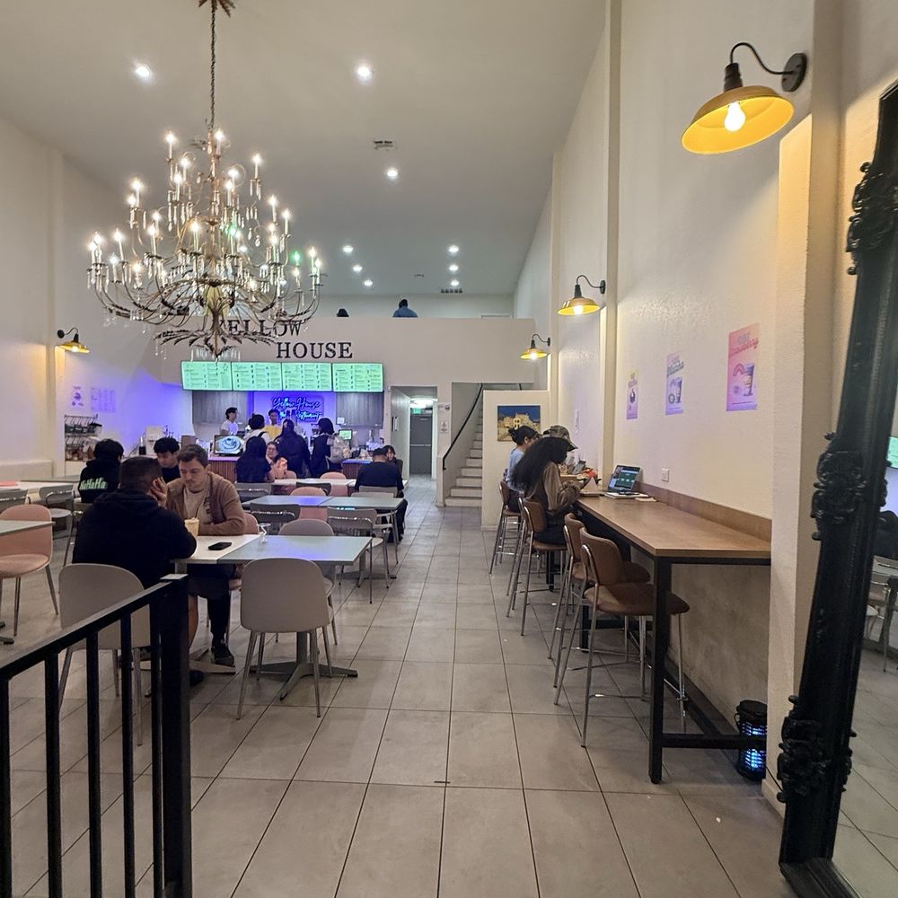 Yellow House Cafe - Cafes Near Me - Northridge, California Yellow House Cafe - Cafes Near Me - Northridge, California