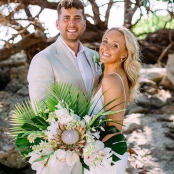 A White Orchid Wedding Inc - Wedding Planning Near Me - Wailuku, Hawaii A White Orchid Wedding Inc - Wedding Planning Near Me - Wailuku, Hawaii