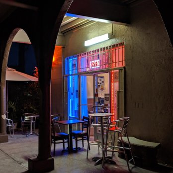 Shewhat - Outside in the evening - Ethiopian Near Me - Oakland, California Shewhat - Outside in the evening - Ethiopian Near Me - Oakland, California