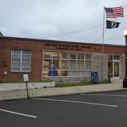 Exterior photo of Wickliffe Post Office - Wickliffe, Kentucky Exterior photo of Wickliffe Post Office - Wickliffe, Kentucky