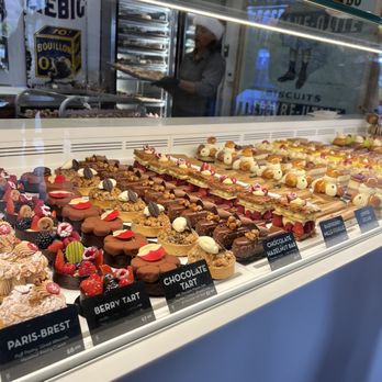 Moulin - Desert bar - Bakeries Near Me - Newport Beach, California