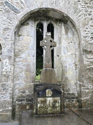 Muckross Abbey by null