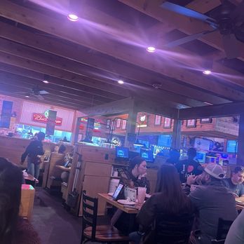 Texas Roadhouse - One side of dining area - Steakhouses Near Me - Del Rio, Texas Texas Roadhouse - One side of dining area - Steakhouses Near Me - Del Rio, Texas