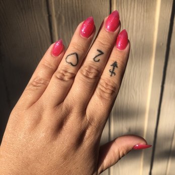 Lotus Nail Bar - Full set, pointy or kitten shape - Nail Salons Near Me - Hesperia, California