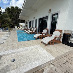 Cozumel Beach House - Updated  front Patio