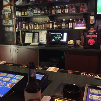 Four Mile Bar - Dive Bars Near Me - Las Vegas, Nevada Four Mile Bar - Dive Bars Near Me - Las Vegas, Nevada