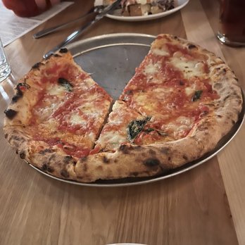 Gia Mia - Margherita - Italian Near Me - Naperville, Illinois