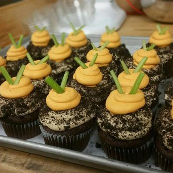 Schuman Sweets - Easter themed Cupcakes - Custom Cakes Near Me Schuman Sweets - Easter themed Cupcakes - Custom Cakes Near Me