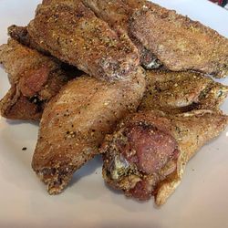 The Bonnie - Chicken wings