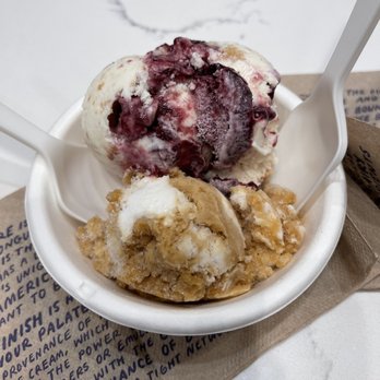 Jeni's Splendid Ice Creams - Ice Cream & Frozen Yogurt Near Me - Chicago, Illinois Jeni's Splendid Ice Creams - Ice Cream & Frozen Yogurt Near Me - Chicago, Illinois