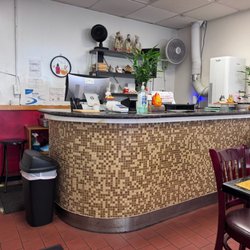 Maiku Vietnamese Pho - Front Counter.