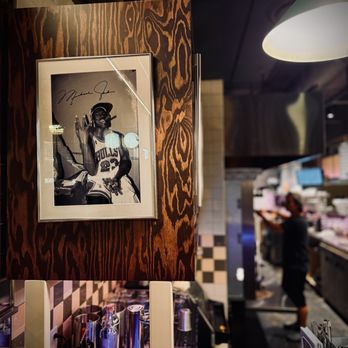 Belli Pizza - Inside - Pizza Near Me - Vancouver, British Columbia Belli Pizza - Inside - Pizza Near Me - Vancouver, British Columbia