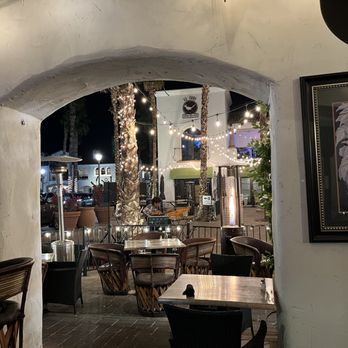 TQLAS - Courtyard with live acoustic guitar. Great vibe - Mexican Near Me - La Quinta, California TQLAS - Courtyard with live acoustic guitar. Great vibe - Mexican Near Me - La Quinta, California
