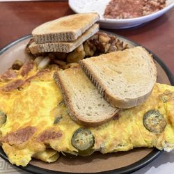 Kitchen 64 - Special Colombian chorizo jalapeño omelette