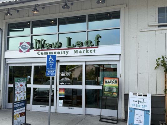 New Leaf Community Markets - Aptos by null