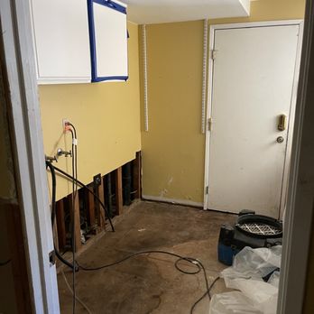 Pro Perez Construction - Before photo, laundry room - General Contractors Near Me - San Jose, California