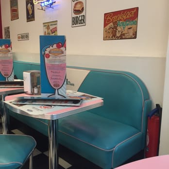HD Diner - Interior Shot | @ HD Diner - American Near Me - Paris, 75
