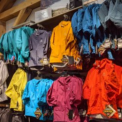 Trailhead Paddle Shack - Arc'teryx Spring 2020