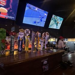 Cuzin’s Tavern & Pizza - Blue Island - A true sports bar without the gimmicky stuff.