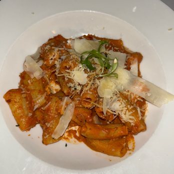 Glass & Vine - Spicy rigatoni with sausage - New American Near Me - Miami, Florida