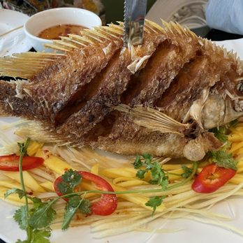 Saigon Bistro - Fried fish - Vietnamese Near Me - Aurora, Colorado