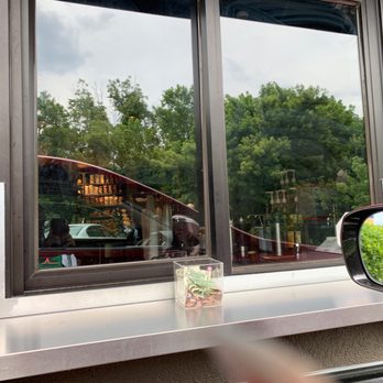 Starbucks - Coffee & Tea Near Me - Fountain City, Tennessee