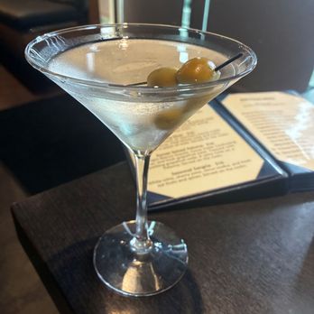New Moon Restaurants - Vodka martini. - Chinese Near Me - Montrose, California New Moon Restaurants - Vodka martini. - Chinese Near Me - Montrose, California