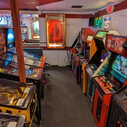 Coliseum Theatre - arcades