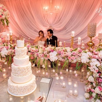 Dream Weddings - Enjoying our donuts!!! - Wedding Planning Near Me - Arlington, Texas Dream Weddings - Enjoying our donuts!!! - Wedding Planning Near Me - Arlington, Texas