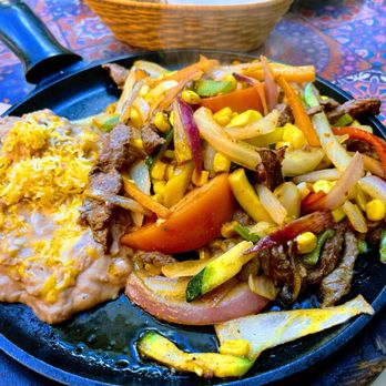 El Cholo - STEAK FAJITAS - Mexican Near Me - Los Angeles, California El Cholo - STEAK FAJITAS - Mexican Near Me - Los Angeles, California