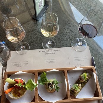 Bricoleur Vineyards - Look at the food pairings with wine. Woohoo - Wineries Near Me - Windsor, California