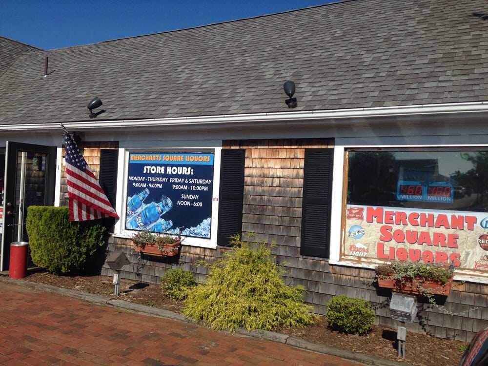 MERCHANTS SQ LIQUORS Updated September 2024 8 Merchants Rd