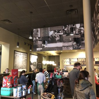 Starbucks - Coffee & Tea Near Me - Greencastle, Indiana