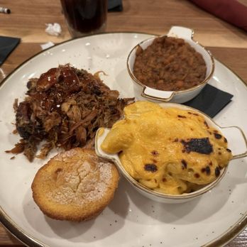 Taino Smokehouse Prime - Pulled Pork, Taino Mac & Cheese, baked beans, Cornbread - Barbeque Near Me - Meriden, Connecticut Taino Smokehouse Prime - Pulled Pork, Taino Mac & Cheese, baked beans, Cornbread - Barbeque Near Me - Meriden, Connecticut