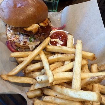 The Brass Tap - Asian Crispy Chicken. Hella yummmmmm! - Beer Bar Near Me - Vacaville, California