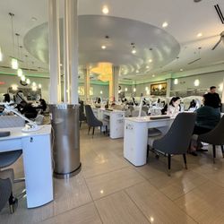 Gravity Nails & Spa - Beautiful service area.