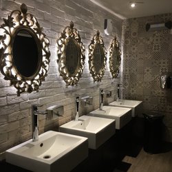 Ladies bathroom