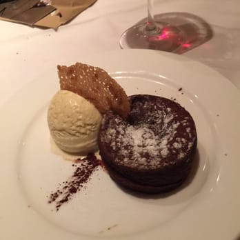 Zelo - Vanilla bean ice cream with a molten lava cake - goes great with Pinot noir - Italian Near Me - Minneapolis, Minnesota